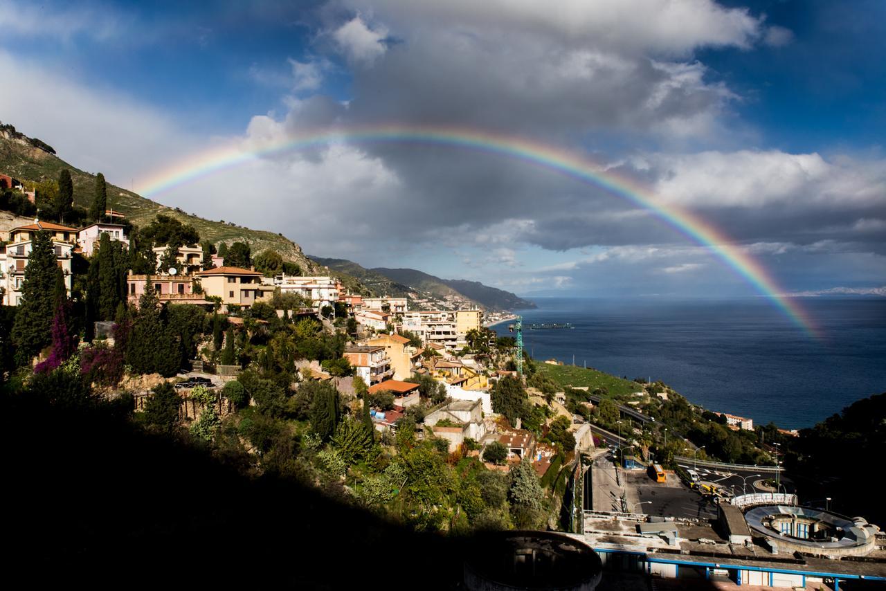 Ferienwohnung Il Piccolo Diavolo Taormina Exterior foto