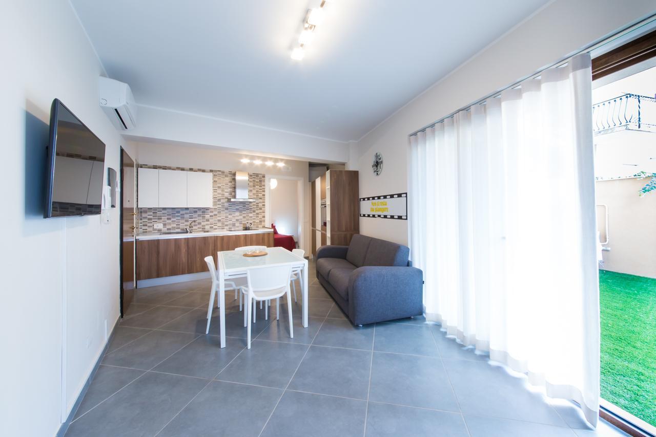 Ferienwohnung Il Piccolo Diavolo Taormina Exterior foto
